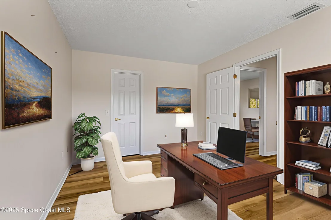 Photo of 822 Emerald Way