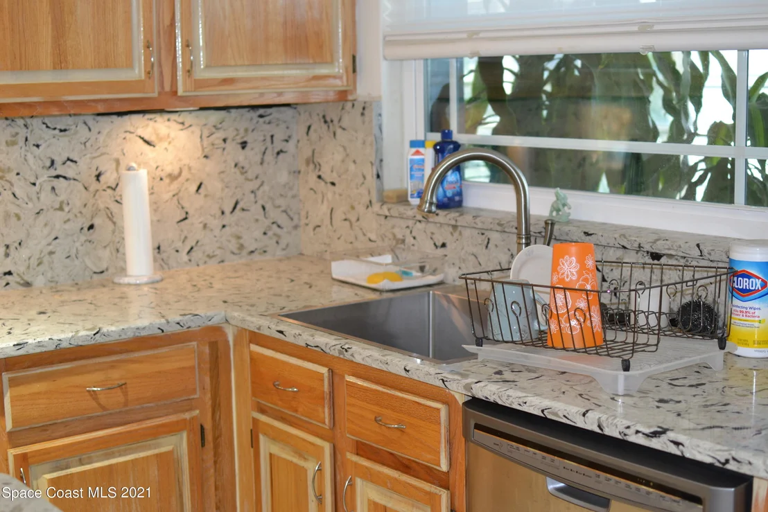Photo of 9816 Riverview Drive