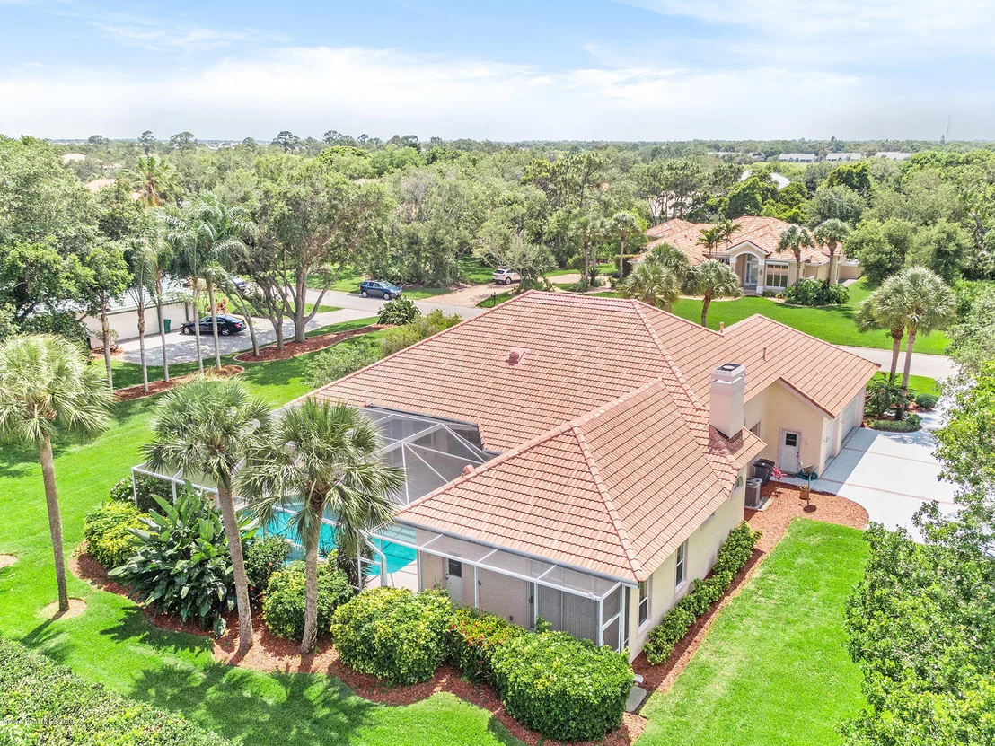 Photo of 759 Glengarry Drive