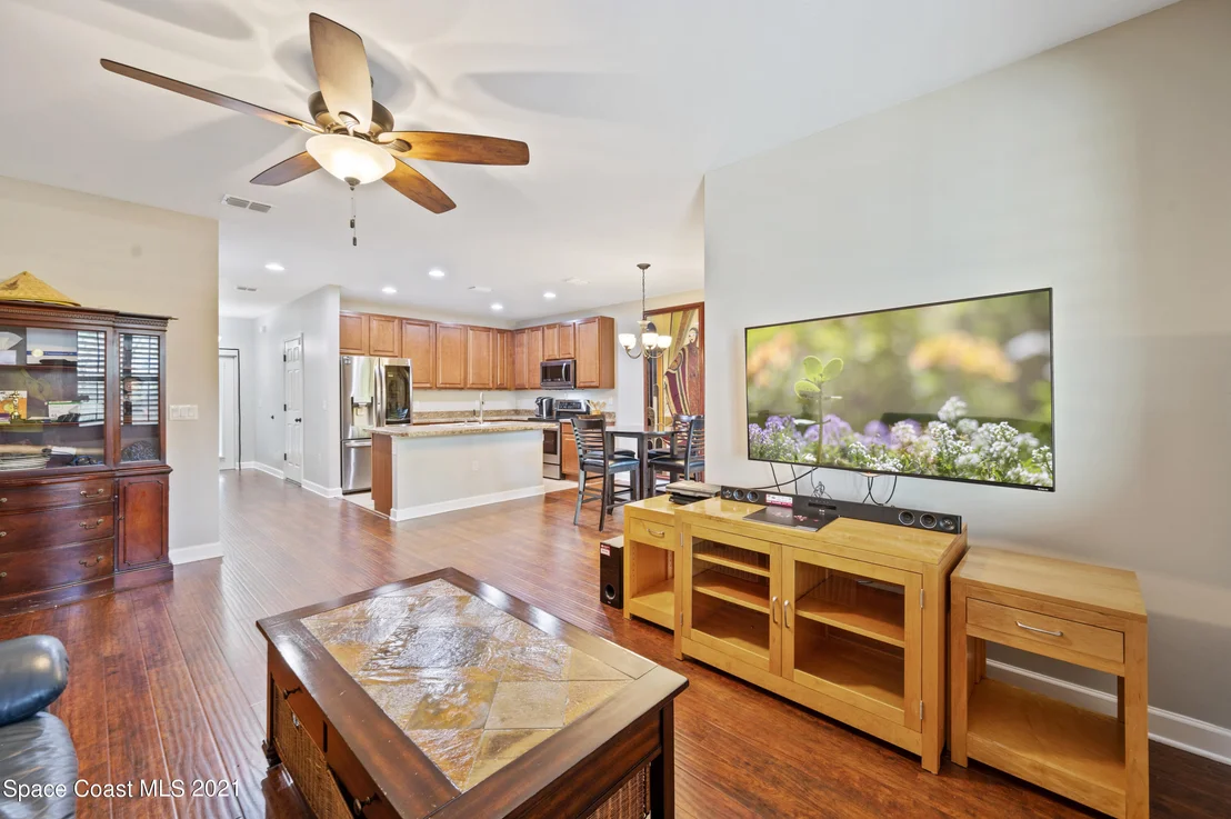 Photo of Unit 105 at 1345 Lara Circle