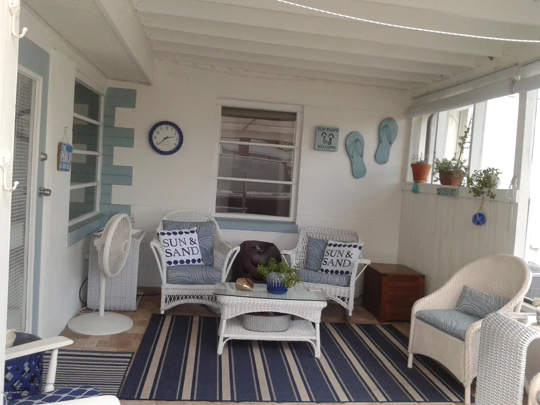 Photo of 724 Gardenia Drive