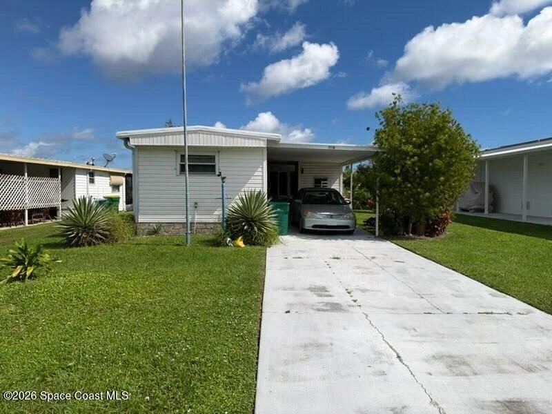 Photo of 720 Barefoot Boulevard