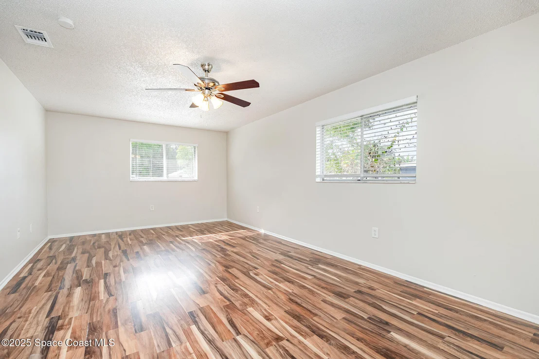 Photo of 1122 Manatee Drive