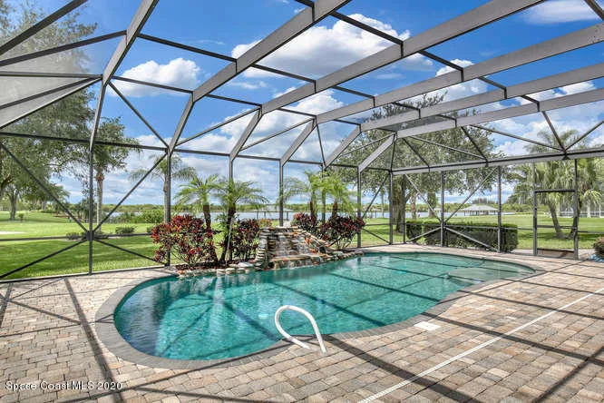 Photo of 1145 Tuckaway Drive