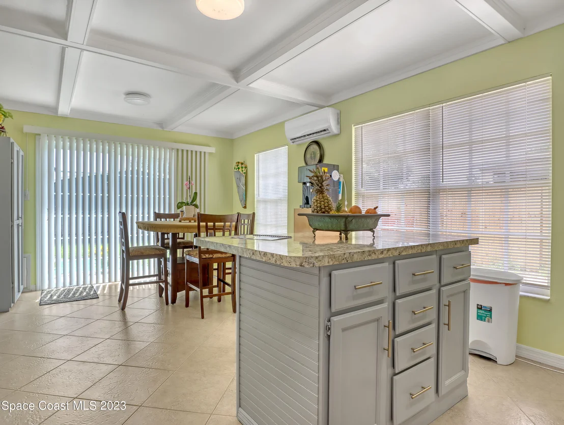 Photo of 6385 Grissom Parkway