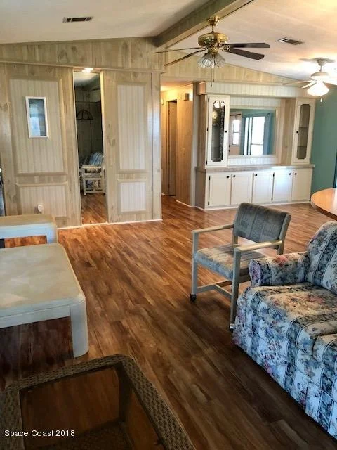 Photo of 532 Lee Court