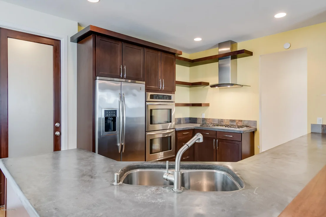 Photo of 3513 N Indian River Drive