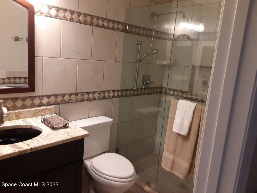 Photo of 562 Balcom Terrace SE