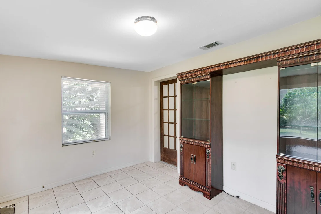 Photo of 710 Coral Drive