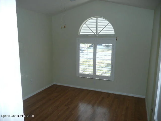 Photo of 1084 S Fork Circle
