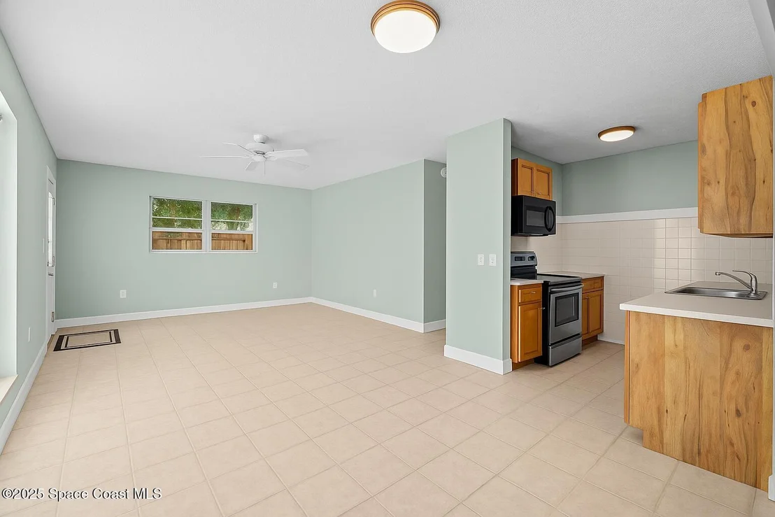 Photo of 2902 Emory Street