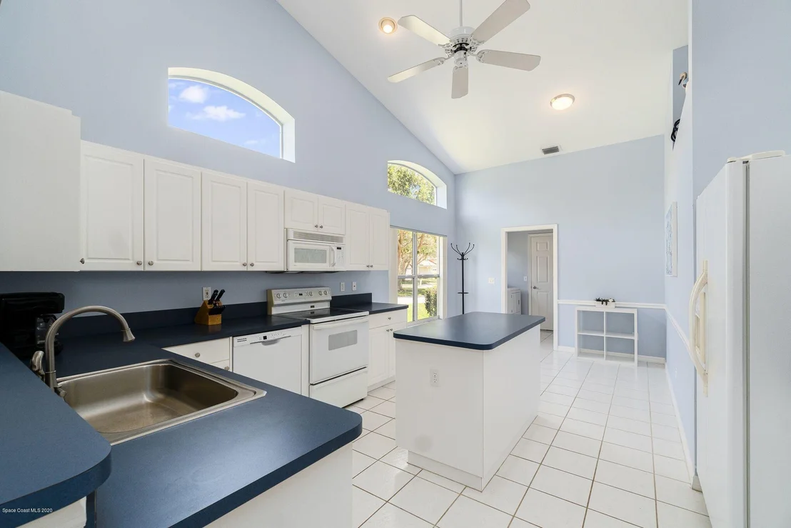 Photo of 7724 Candlewick Drive