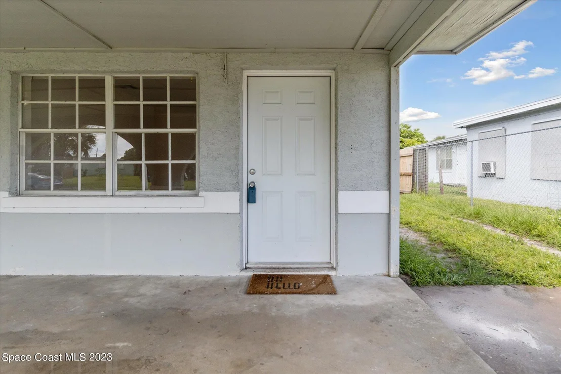Photo of 3104 Swift Street