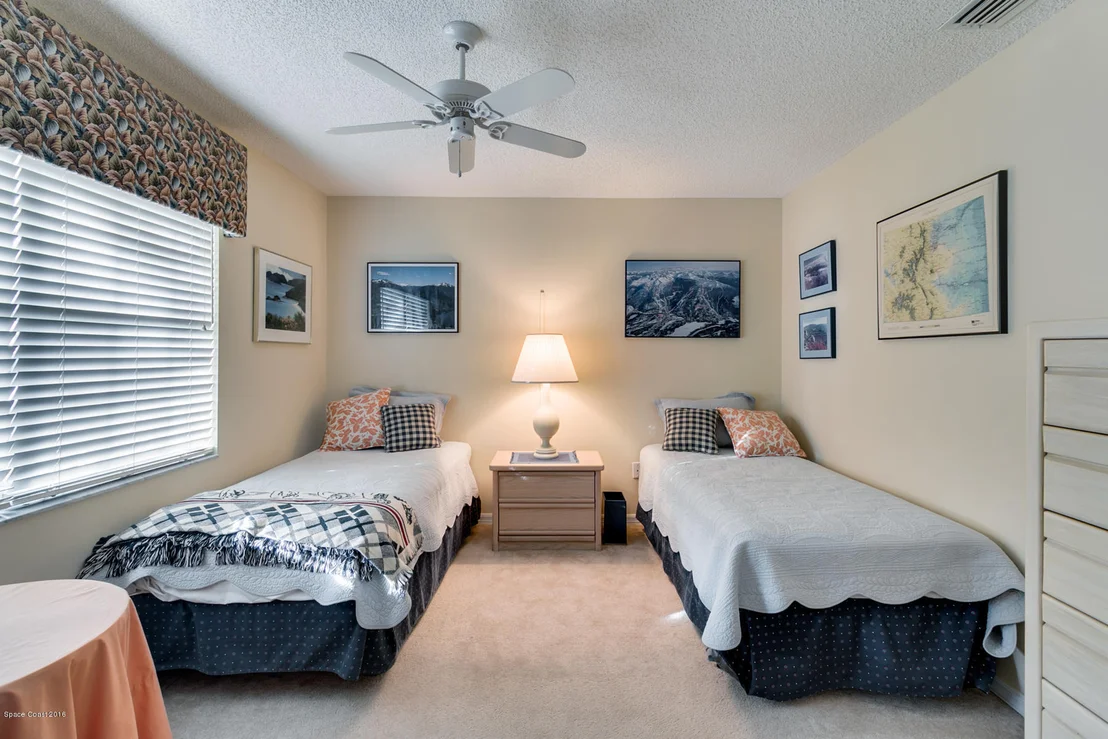 Photo of 3301 Lake View Circle