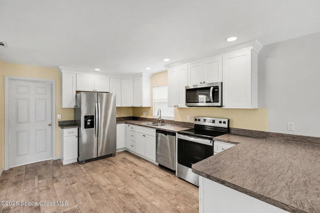 Photo of 2890 College View Drive