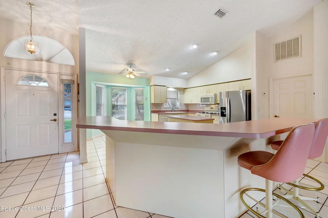 Photo of 3307 Lake View Circle