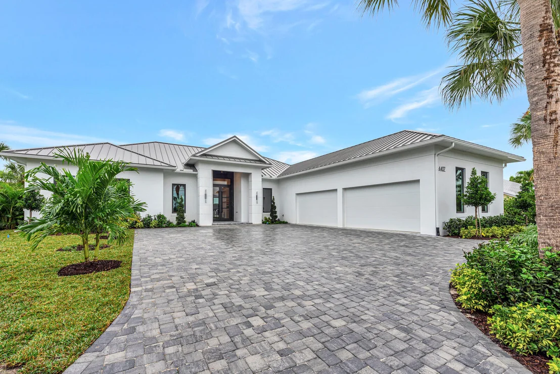 Photo of 4407 Sunset Drive