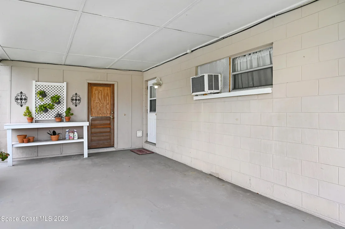 Photo of 1359 Ashwood Drive