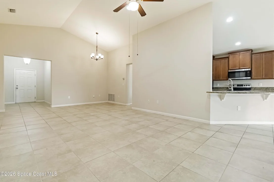 Photo of 577 Trymore Drive SE