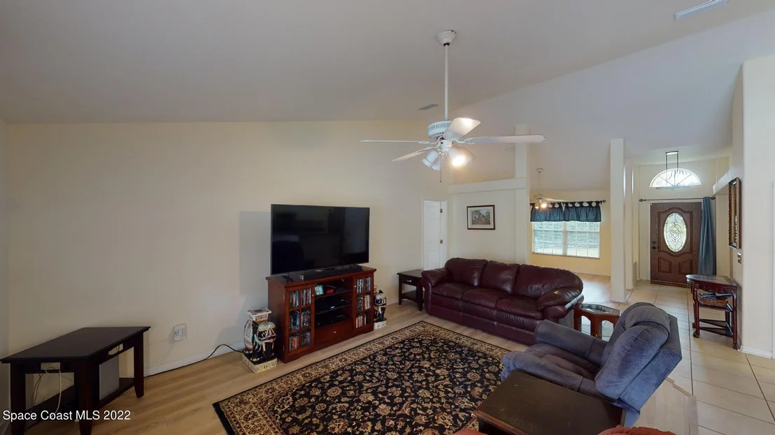 Photo of 1027 Jacaranda Circle