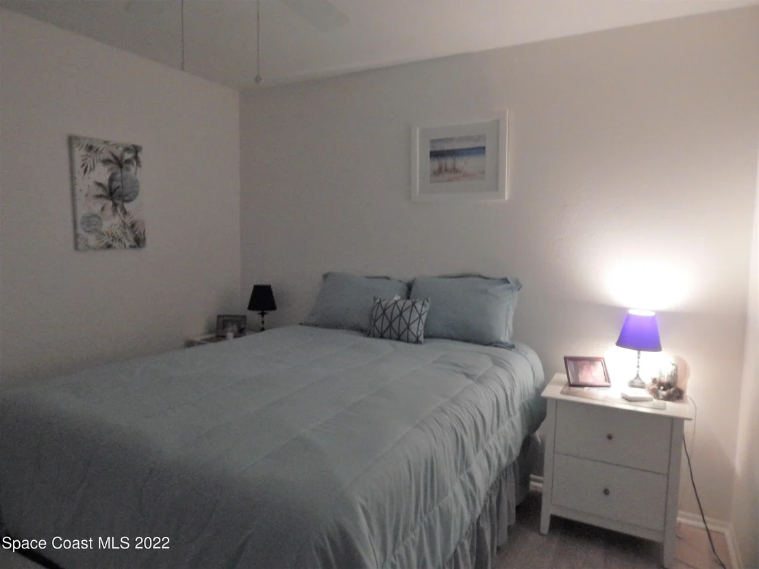 Photo of 1638 Riviera Drive NE