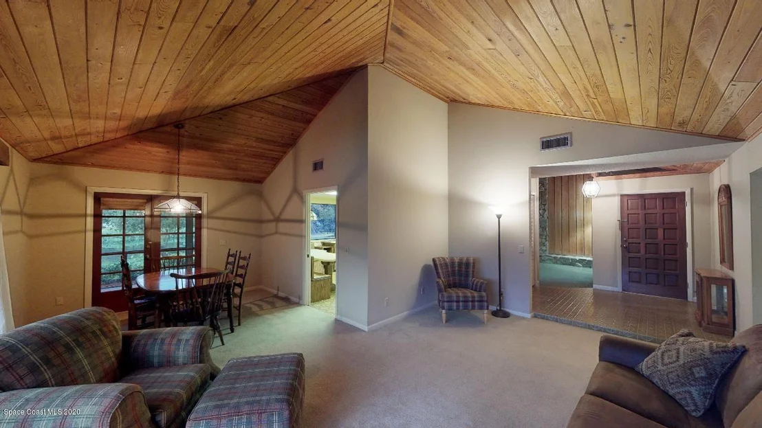 Photo of 3605 Indian River Drive N