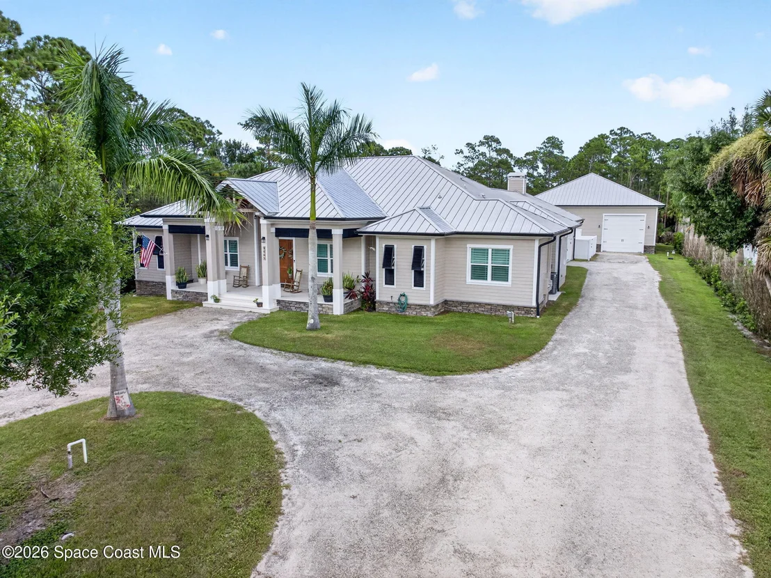 Photo of 3865 Reynolds Road