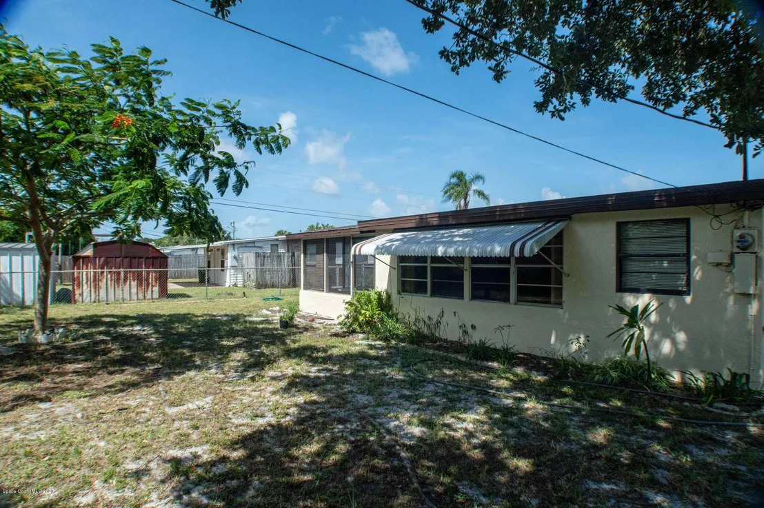 Photo of 1378 Eva Lane