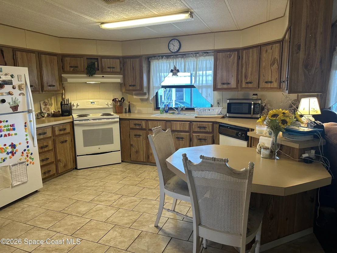 Photo of 519 Puffin Drive