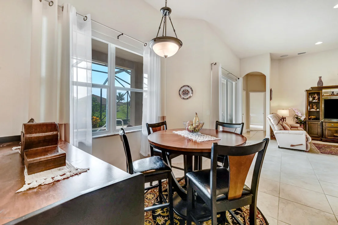 Photo of 1333 Tralee Bay Avenue
