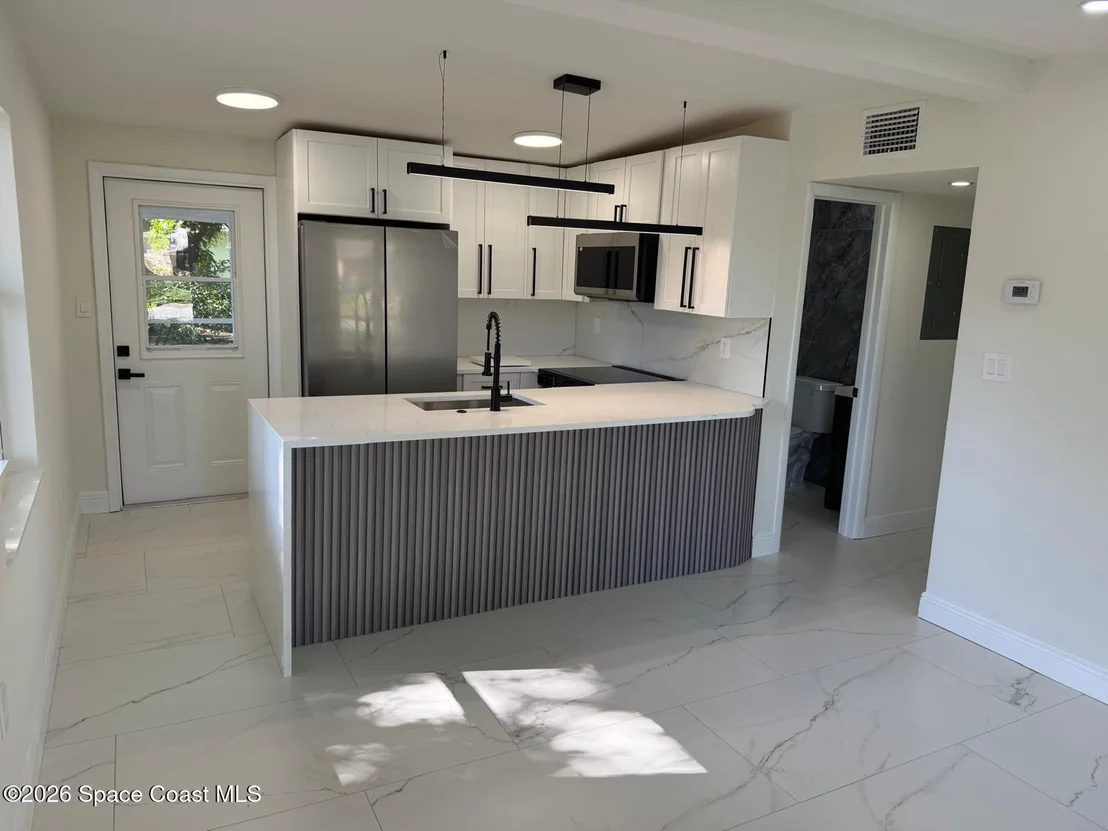 Photo of 2647 Pepper Avenue