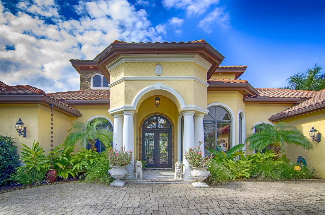 Photo of 2012 SE Windbrook Drive
