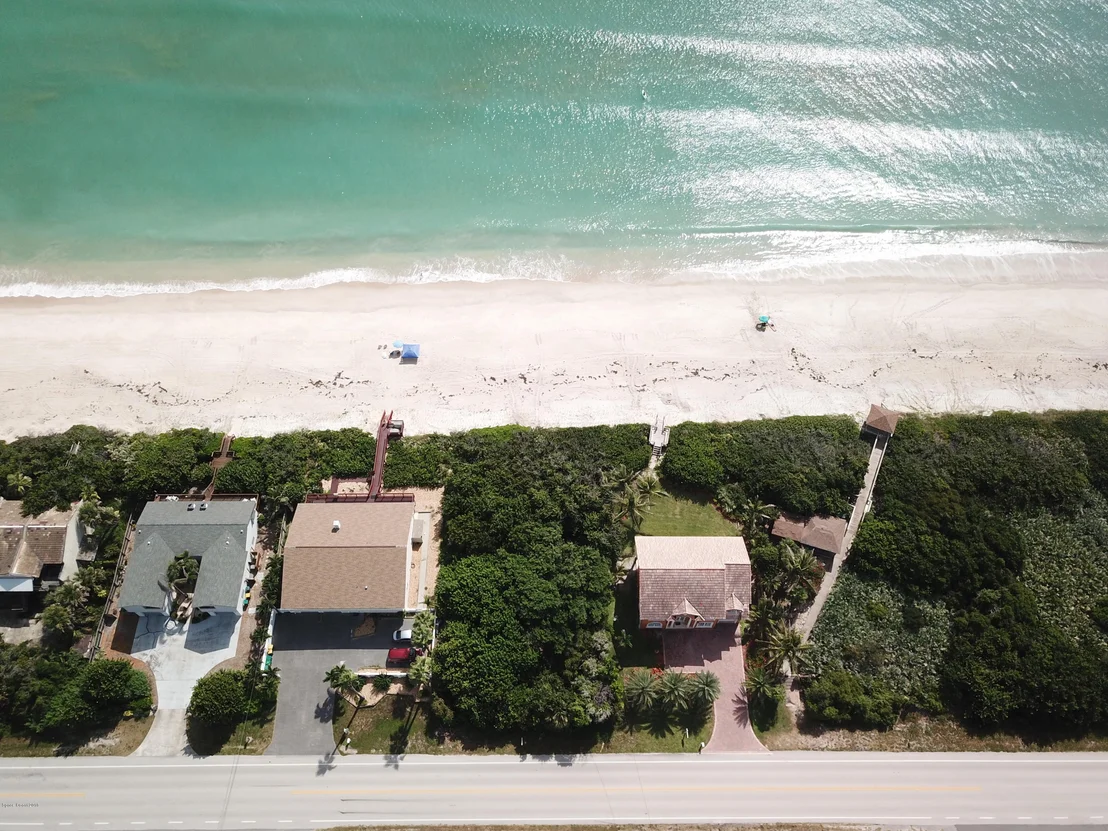 Photo of 7091 Highway A1a