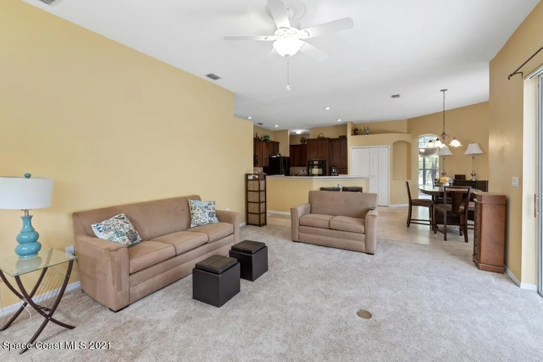 Photo of 4648 Alamanda Drive