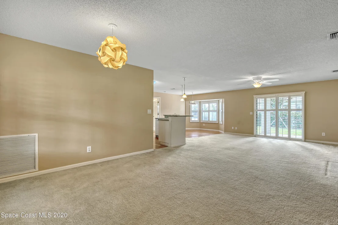 Photo of 2101 Belmont Way