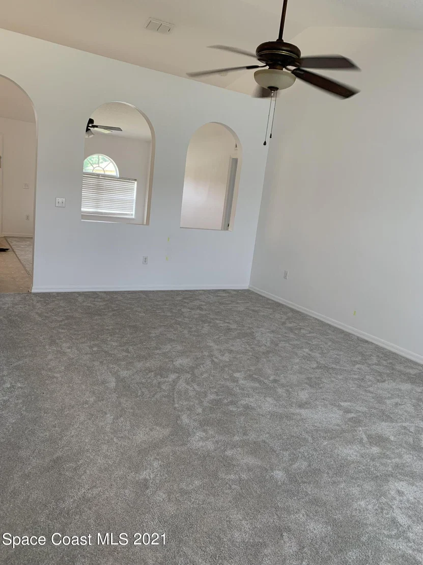 Photo of 721 Amor Drive