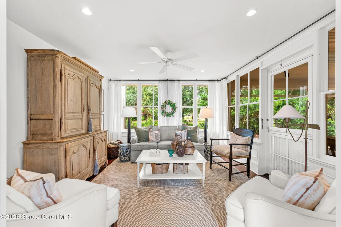 Photo of 1489 Rockledge Drive