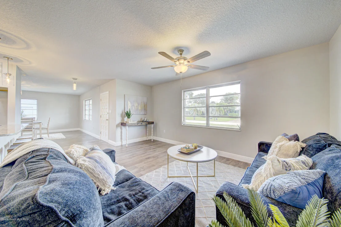 Photo of 1114 Seminole Drive