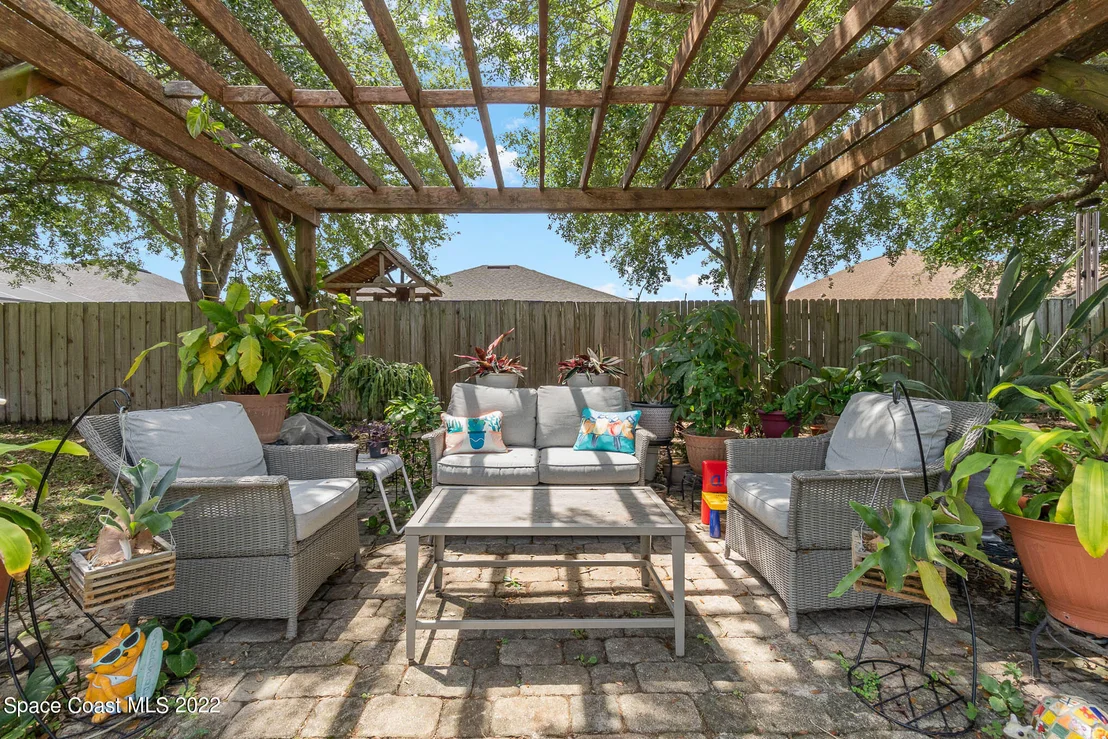 Photo of 1351 Enclave Drive