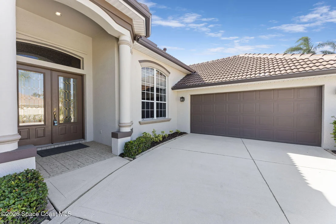 Photo of 692 Nicklaus Drive