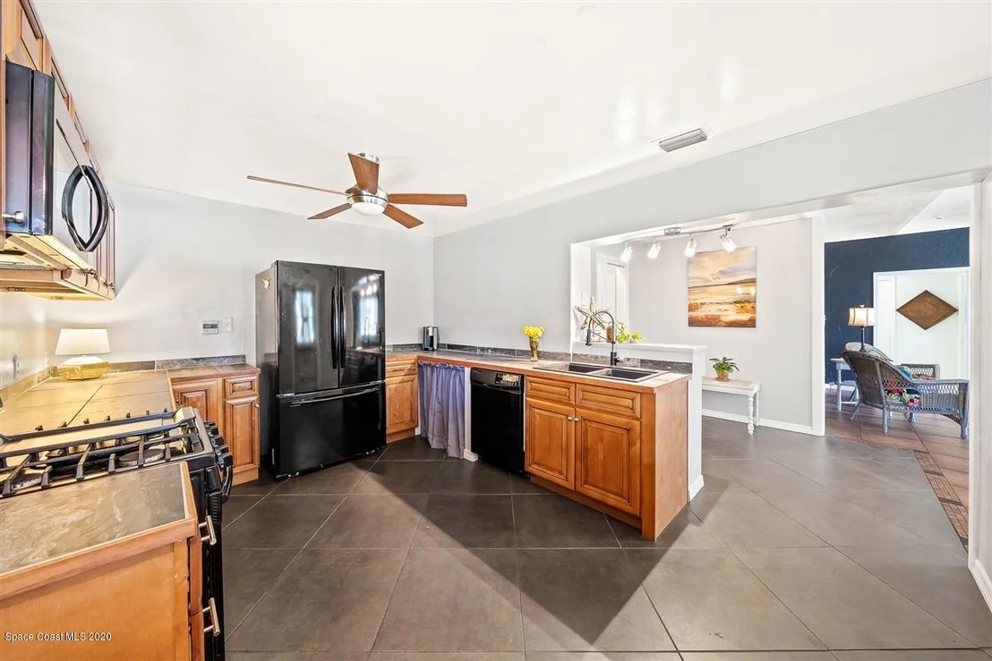 Photo of 1636 Grandview Way
