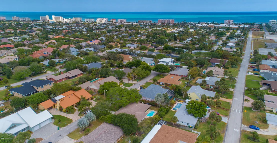 Photo of 421 Monaco Drive