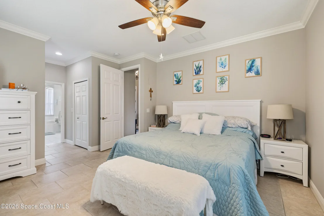 Photo of 5828 Pine Ridge Circle