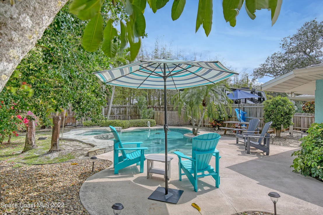Photo of 400 Mosswood Boulevard