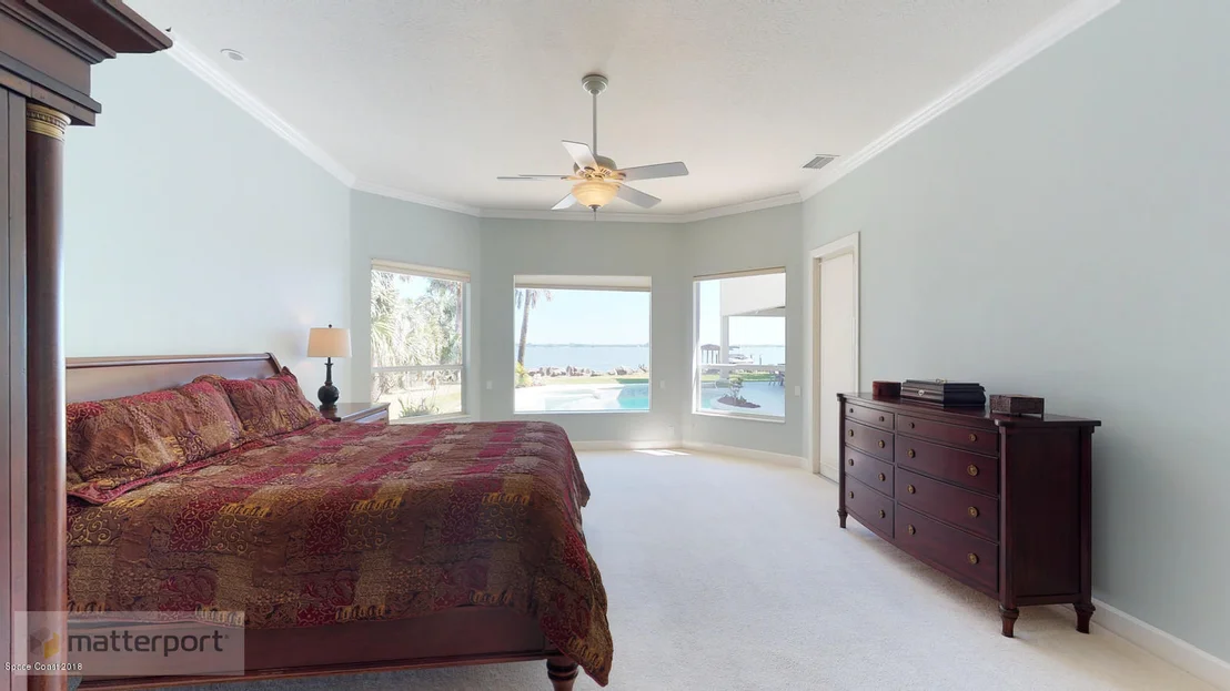 Photo of 3501 N Sylvan Lane