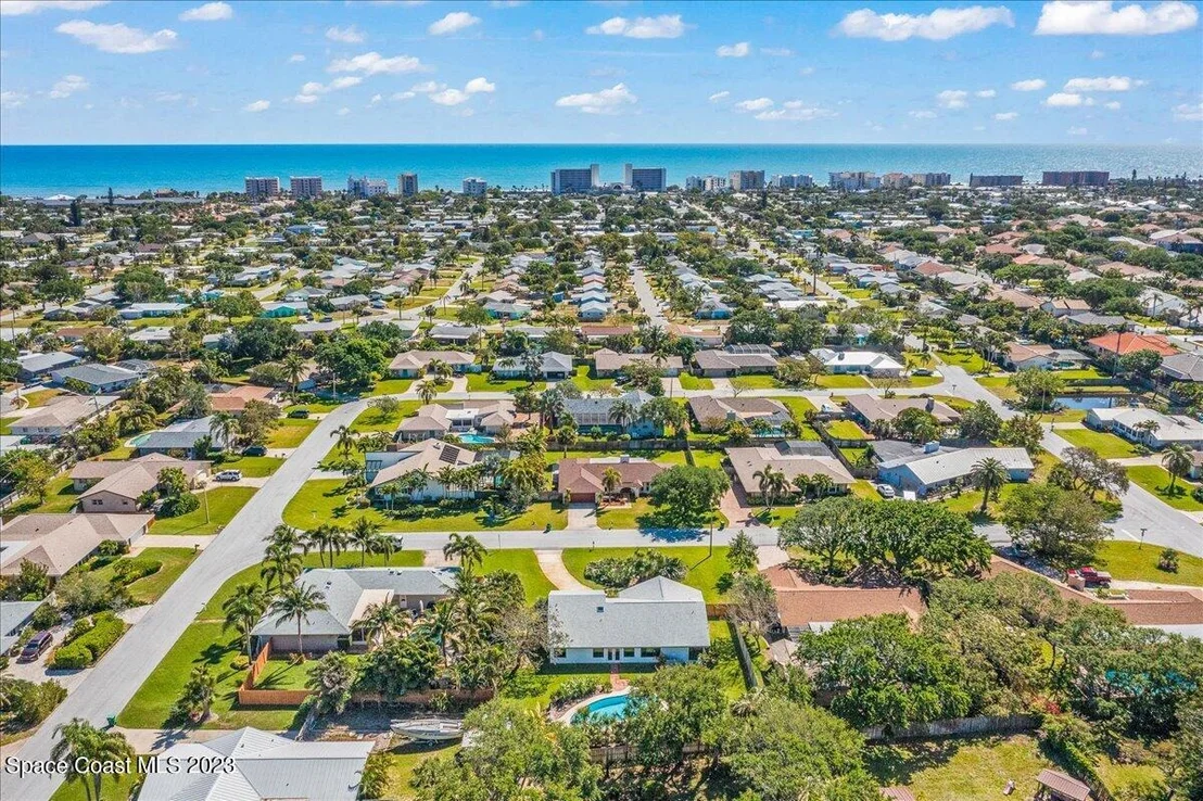 Photo of 508 Roystonia Palm Drive