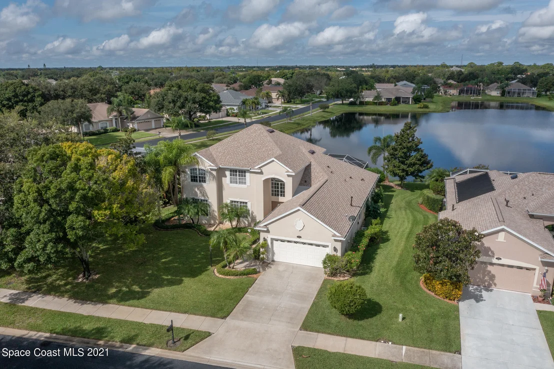 Photo of 5876 Arlington Circle