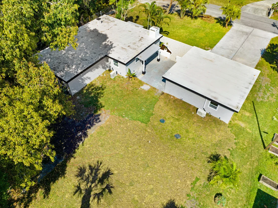 Photo of 447 Helen Street