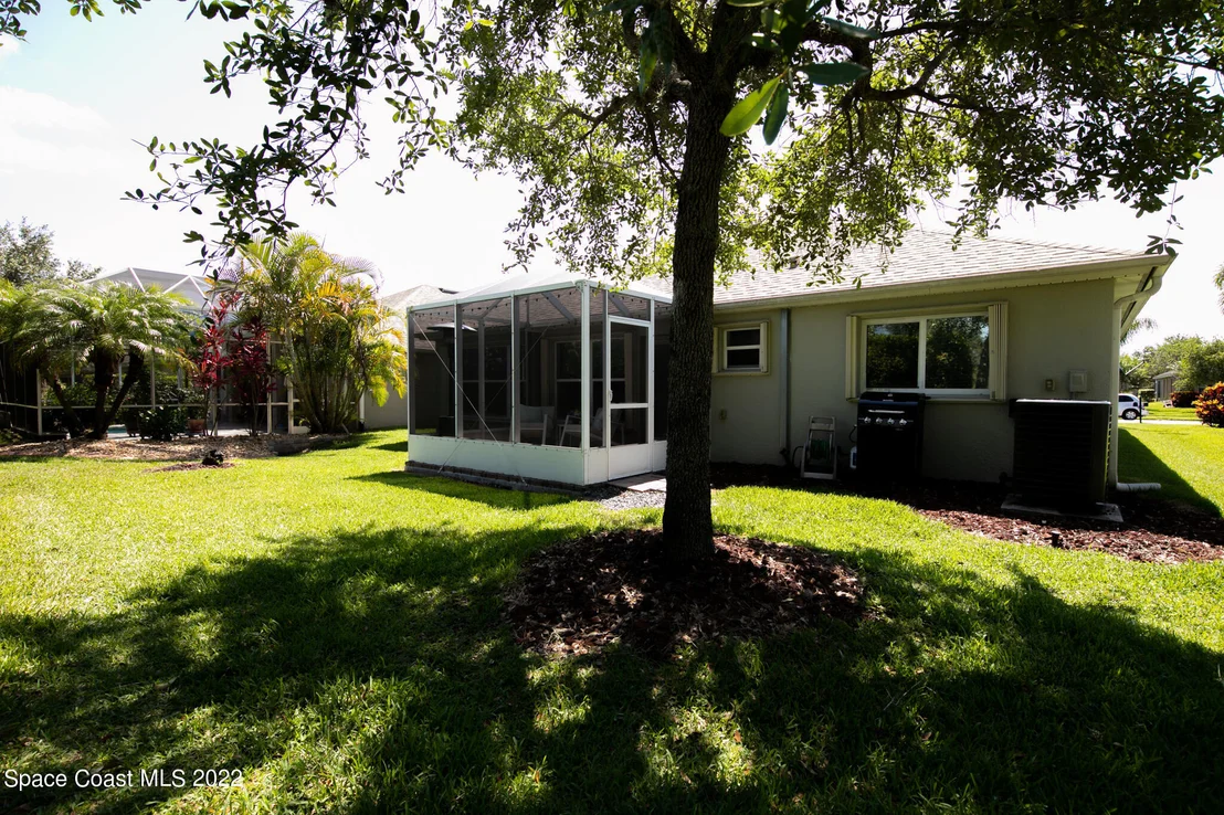 Photo of 7158 Broderick Drive