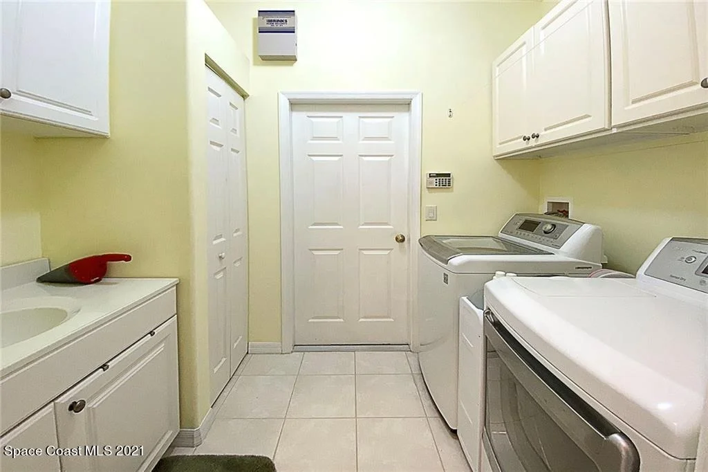 Photo of 1438 Tradewinds Way
